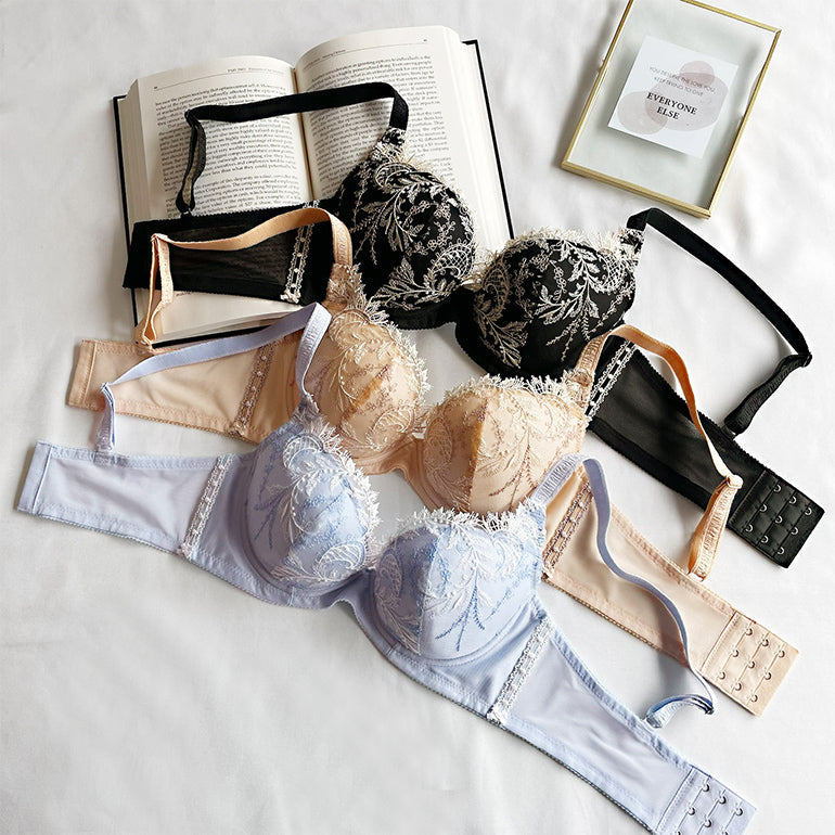Belle Push-Up Plunge Bra