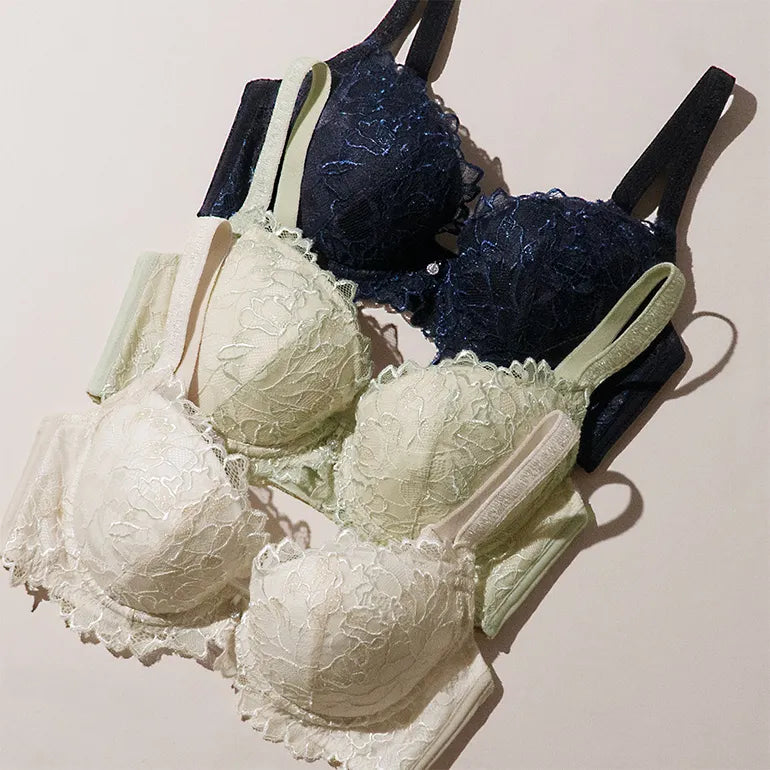 Naomi Push-Up Plunge Bra