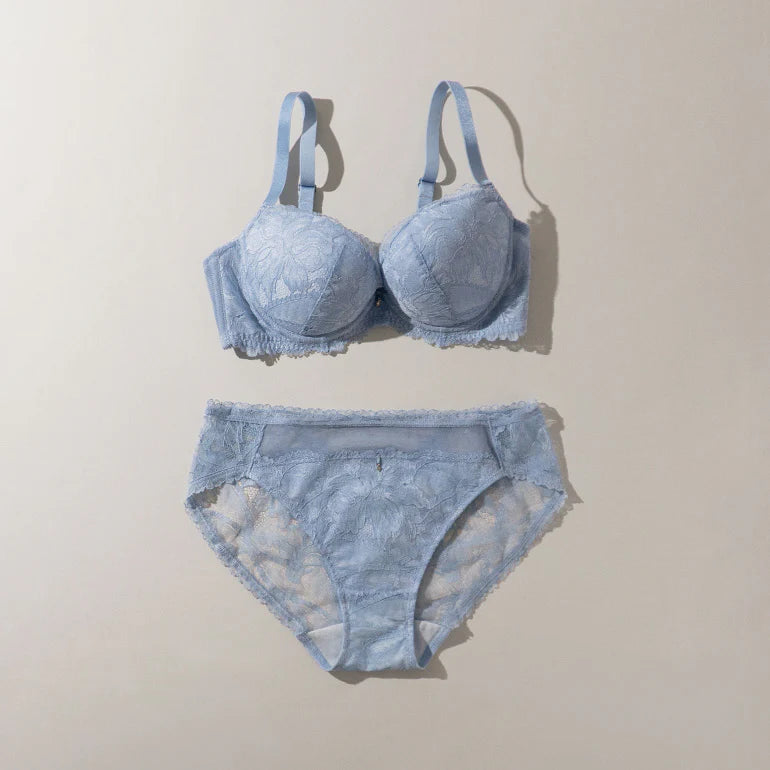Naomi Push-Up Plunge Bra