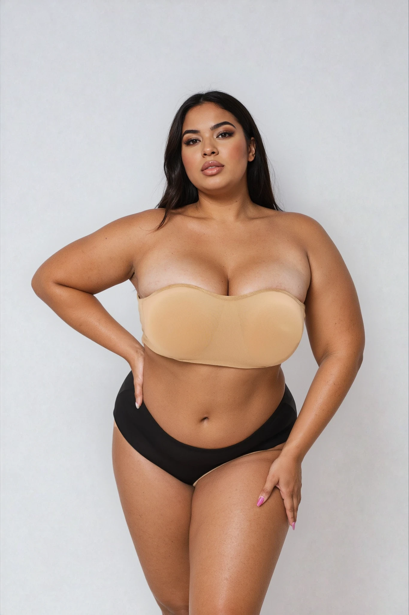 Celeste Seamless Strapless Bra – Convertible, Wireless & Invisible Fit